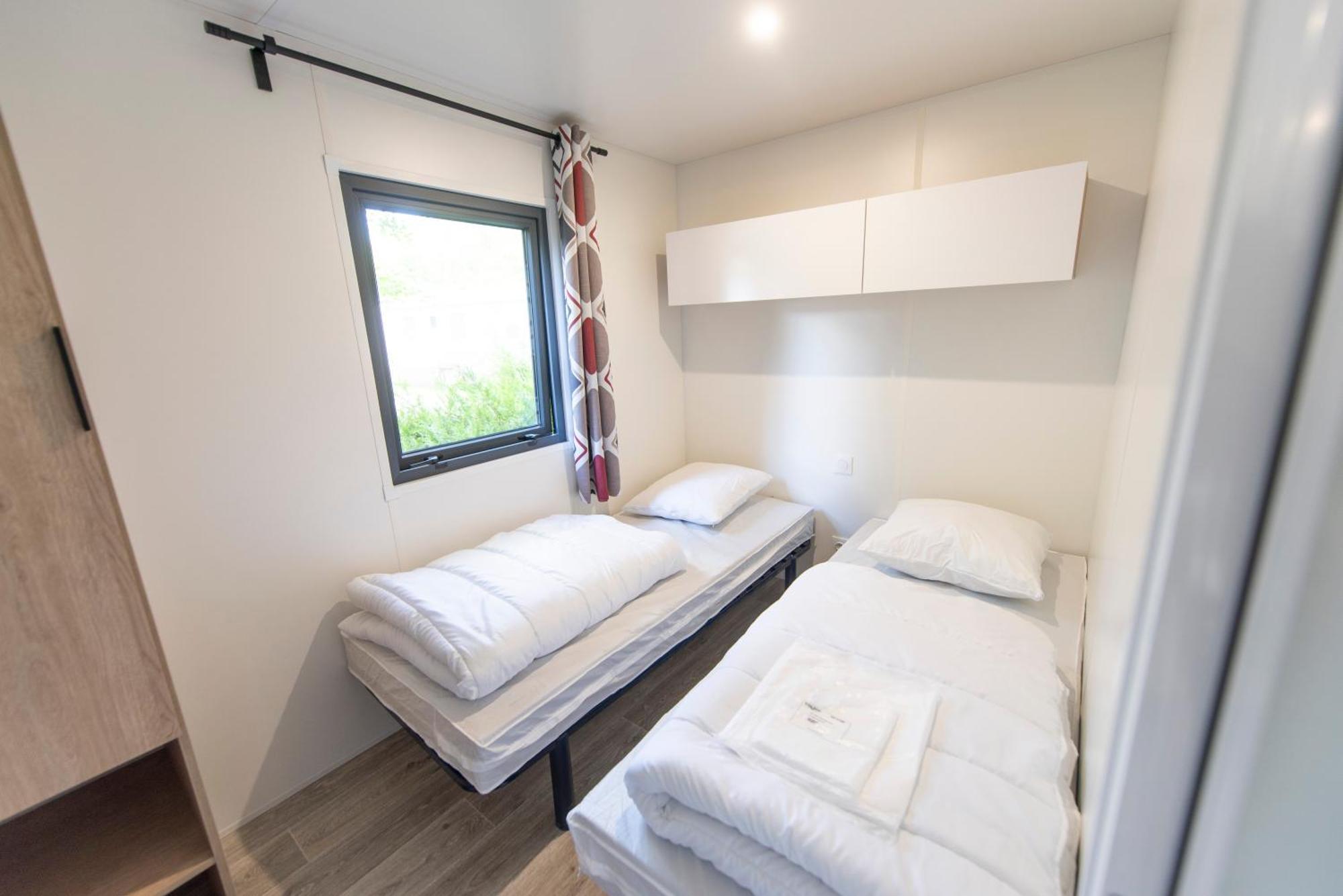 Camping Le Pre Des Moines 古维约 外观 照片