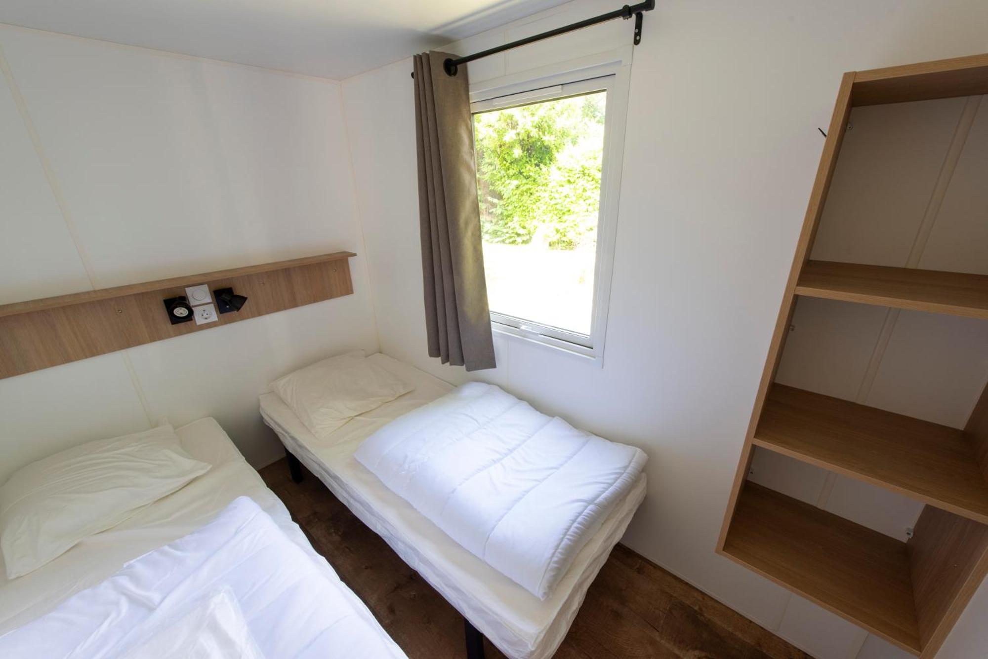 Camping Le Pre Des Moines 古维约 外观 照片